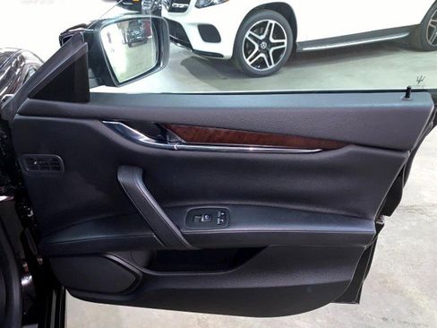 Used 2014 Maserati Quattroporte S Q4 image 47