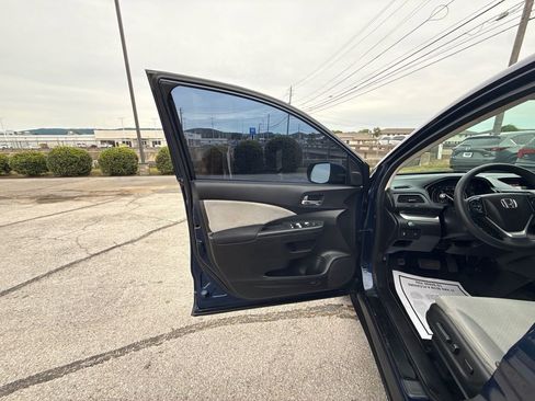 Used 2016 Honda CR-V EX image 9