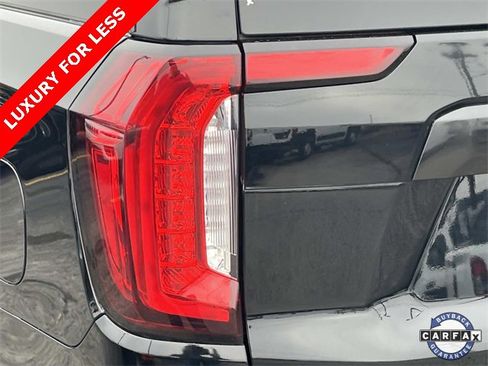 Used 2021 GMC Yukon XL Denali w/ Advanced Technology Package image 10