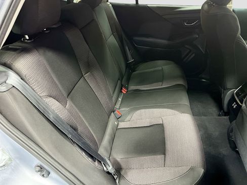 Used 2025 Subaru Outback Premium image 26