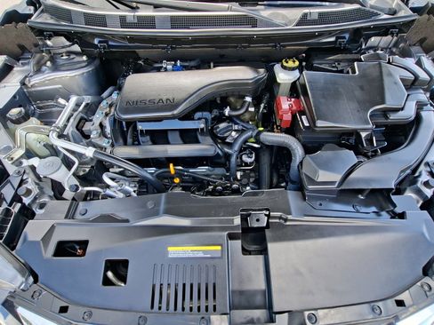Used 2020 Nissan Rogue Sport SV FWD image 24