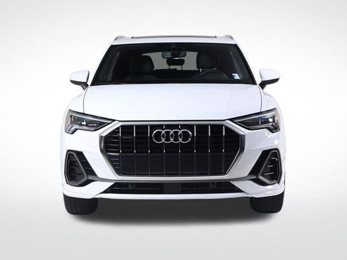 Used 2025 Audi Q3 2.0T Premium w/ Convenience Package image 8