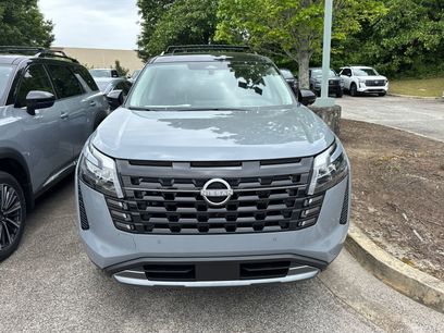 New 2026 Nissan Pathfinder Platinum