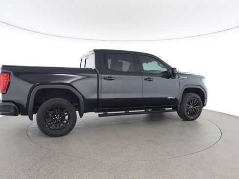 Used 2022 GMC Sierra 1500 AT4 w/ AT4 Preferred Package AWD/4WD image 21