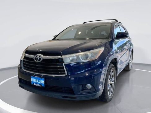 Used 2016 Toyota Highlander XLE w/ Protection Package #3 AWD/4WD image 1