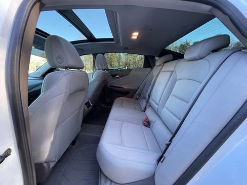 Used 2025 Chevrolet Malibu LT w/ LPO, Floor Liner Package image 19