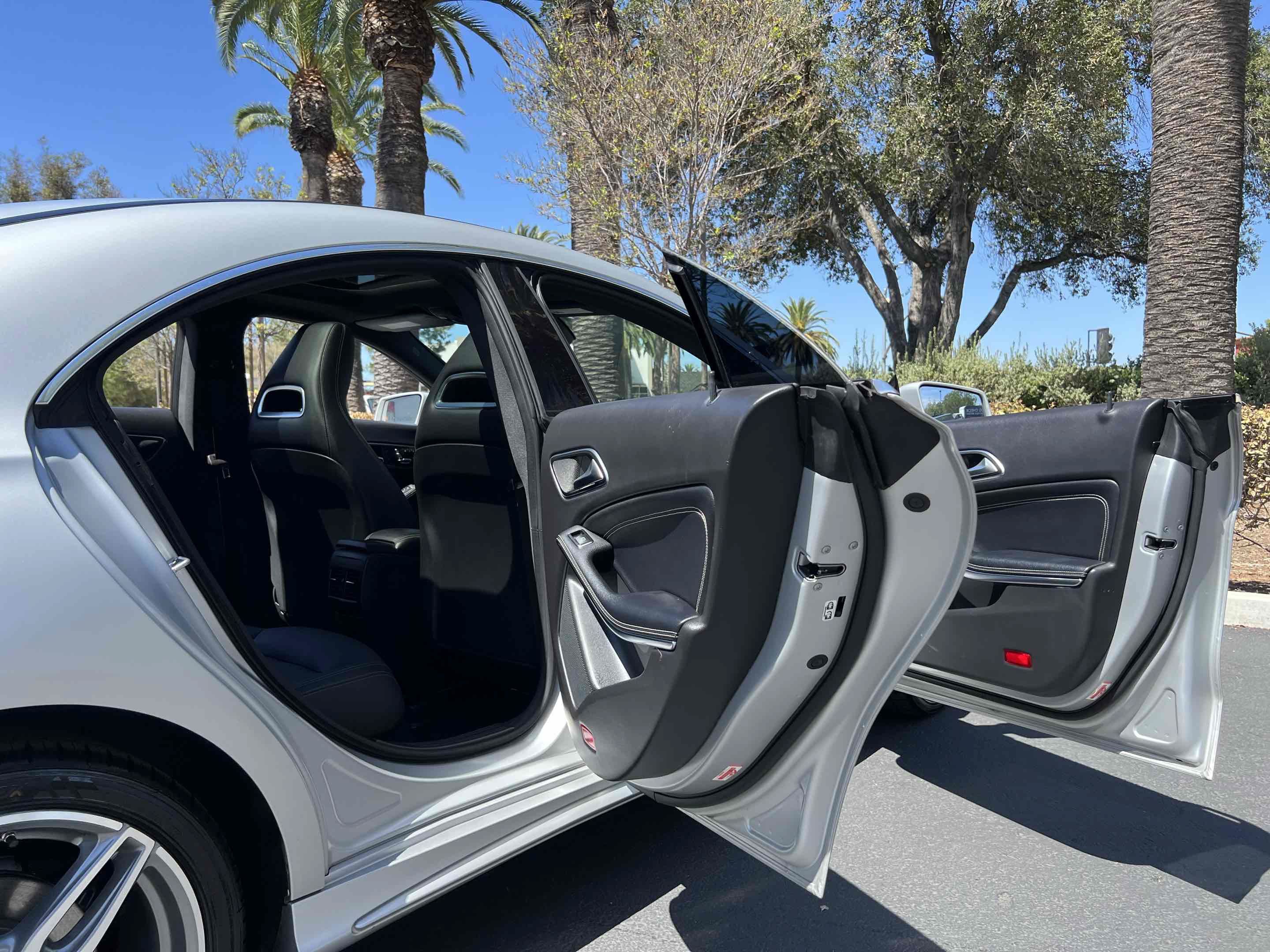 Used 2018 Mercedes-Benz CLA 250 image 41