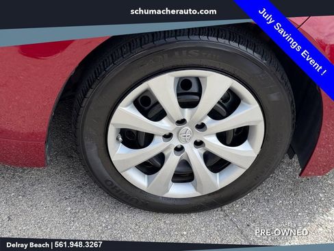 Used 2023 Toyota Corolla LE FWD image 18