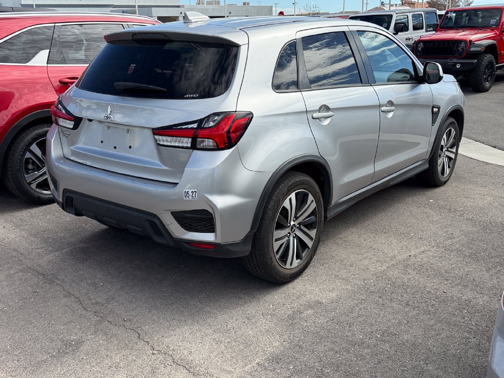 Used 2024 Mitsubishi Outlander Sport ES AWD/4WD image 5