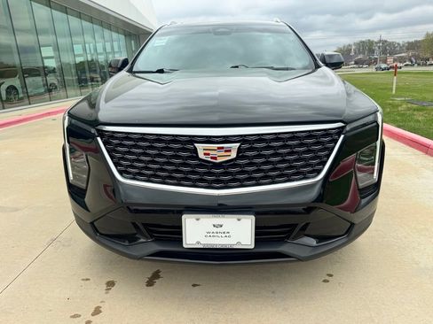 Used 2024 Cadillac XT4 Premium Luxury w/ Technology Package image 7