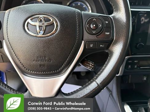 Used 2017 Toyota Corolla SE FWD image 16