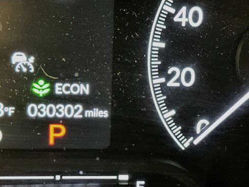 Used 2025 Honda Civic Sport image 19