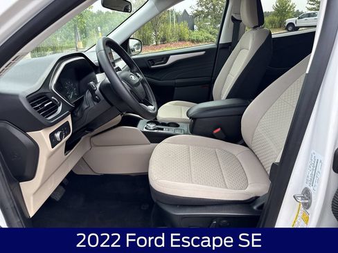 Used 2022 Ford Escape SE w/ Convenience Package AWD/4WD image 13
