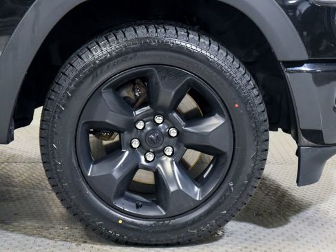 Used 2019 RAM 1500 Big Horn AWD/4WD image 13