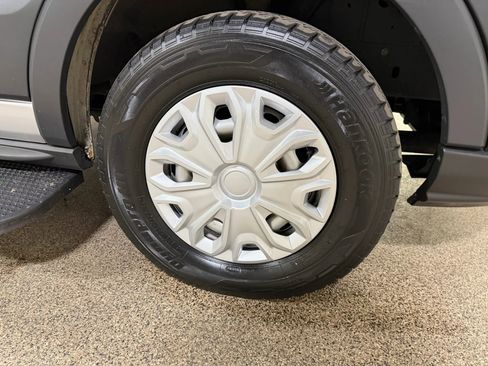 Used 2015 Ford Transit 250 148 Medium Roof image 59