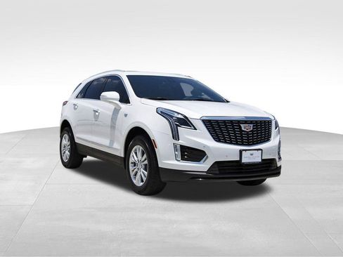 New 2026 Cadillac XT5 Luxury AWD/4WD image 1