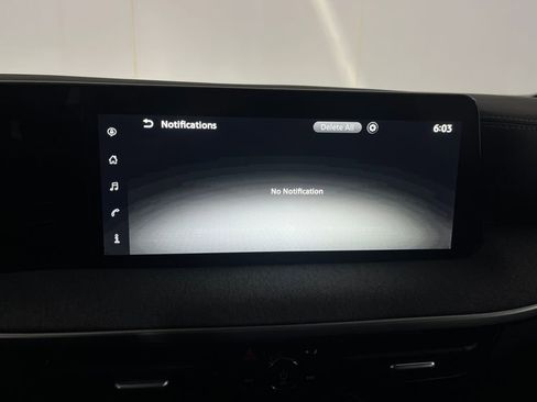 Used 2025 Nissan Kicks SV image 64