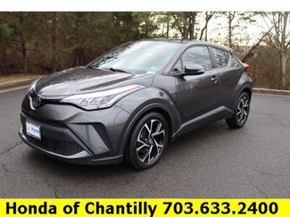 Used 2021 Toyota C-HR XLE video 3