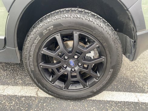 Used 2024 Subaru Crosstrek 2.5i Wilderness w/ Crosstrek Mirror Package AWD/4WD image 6