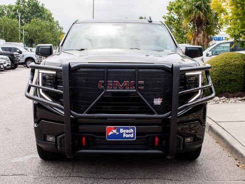Used 2024 GMC Sierra 1500 Elevation AWD/4WD image 2