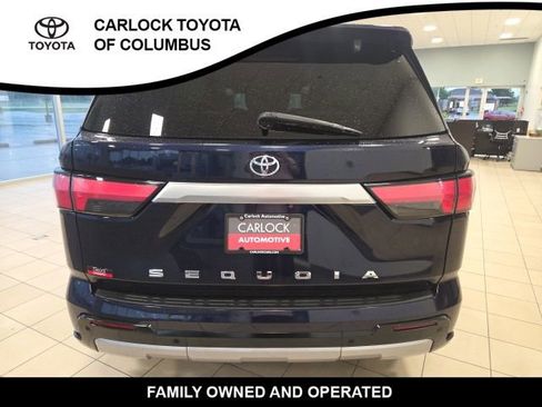 Used 2023 Toyota Sequoia Capstone AWD/4WD image 8