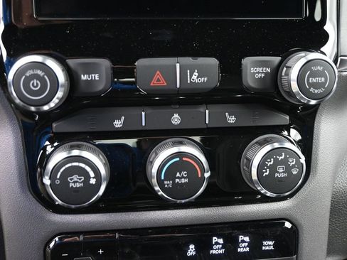 New 2026 RAM 1500 Big Horn AWD/4WD image 19