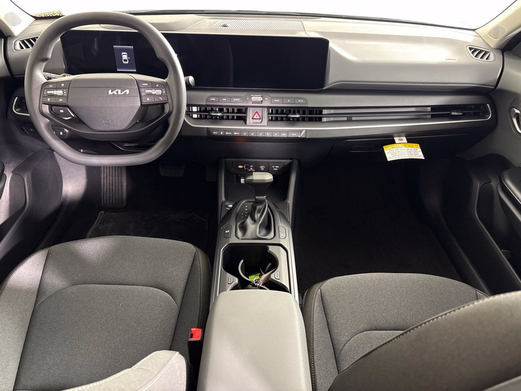 New 2026 Kia K4 FWD image 12