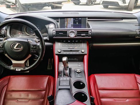 Used 2016 Lexus RC 200t image 12