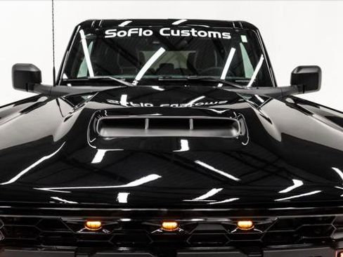 Used 2025 Ford Bronco Pickup image 18