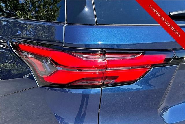 Certified 2023 Chevrolet Traverse LT w/ LPO, Floor Liner Package AWD/4WD image 31