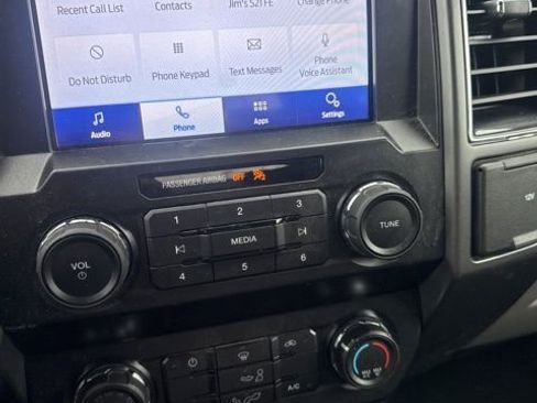 Used 2020 Ford F150 XLT image 28