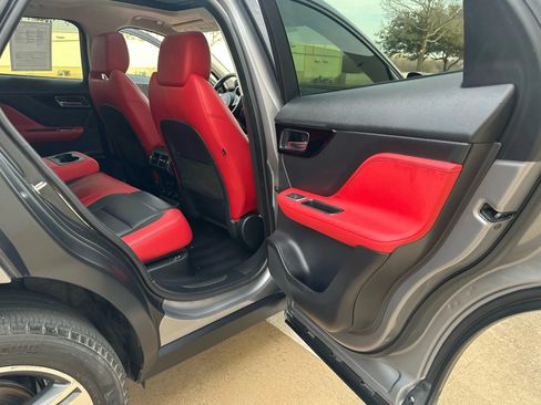 Used 2020 Jaguar F-PACE S AWD/4WD image 18