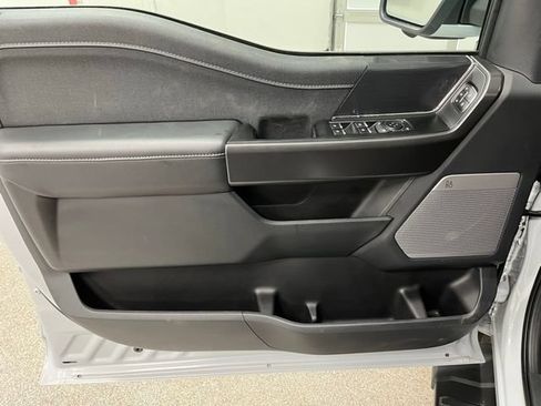 Used 2025 Ford F150 Lariat AWD/4WD image 23