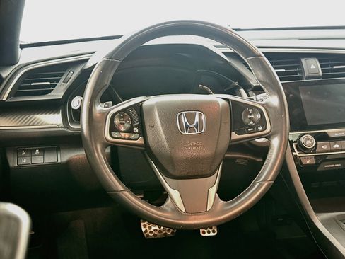 Used 2018 Honda Civic Sport Touring image 17