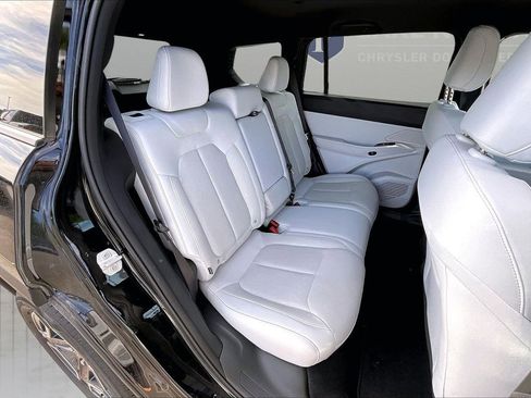 New 2026 Jeep Cherokee Laredo AWD/4WD image 20