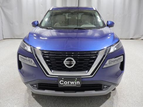Used 2021 Nissan Rogue SL AWD/4WD image 7