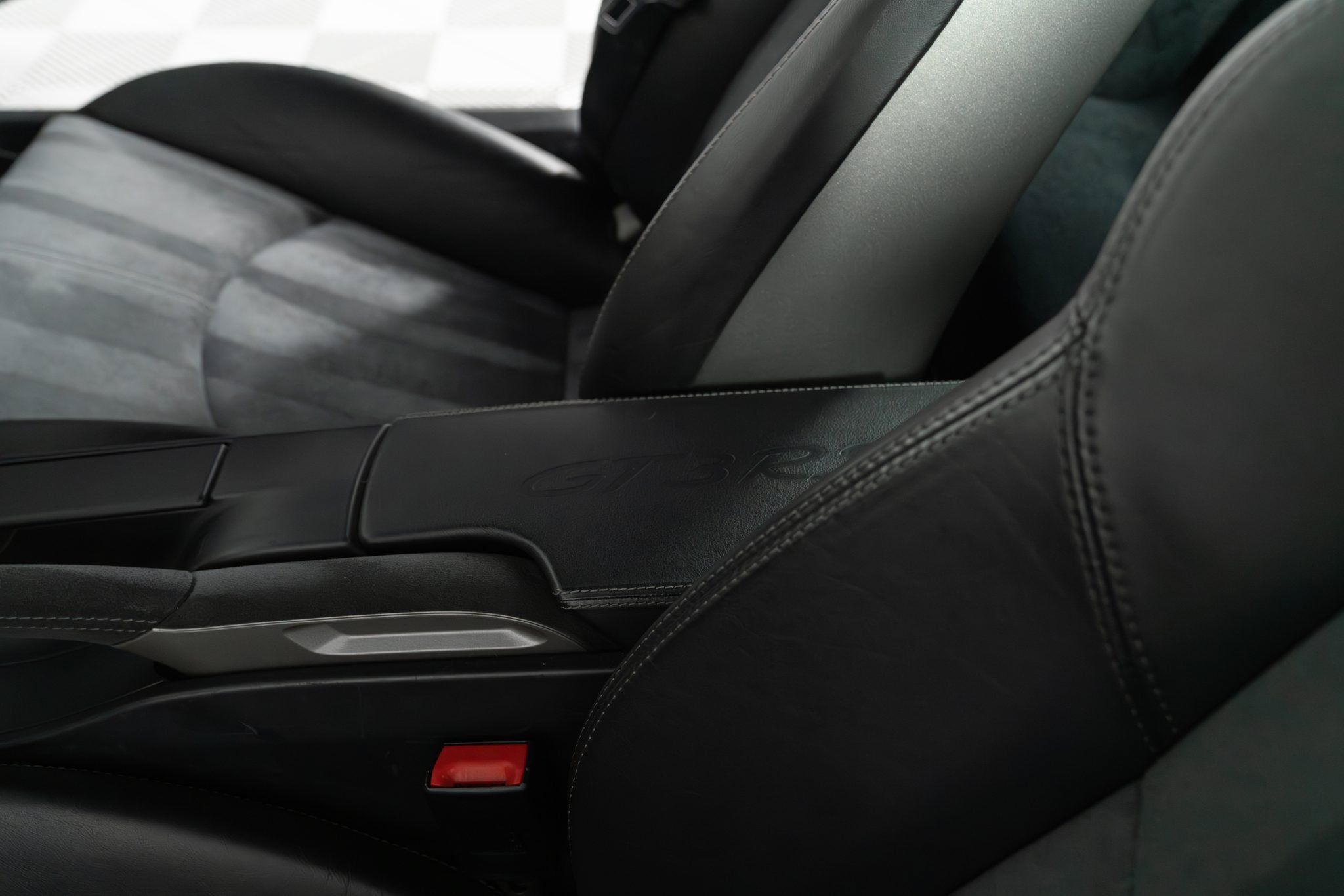 Used 2007 Porsche 911 GT3 RS RWD image 11