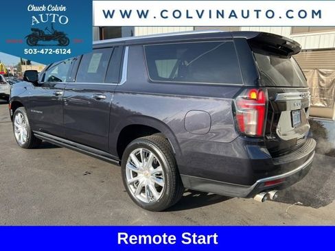 Used 2022 Chevrolet Suburban High Country w/ Premium Package 2 image 9