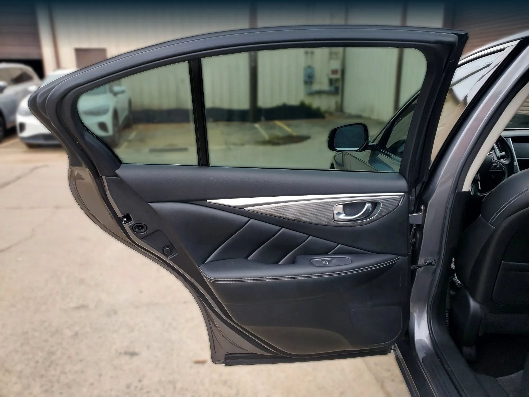Used 2015 INFINITI Q50 RWD image 22