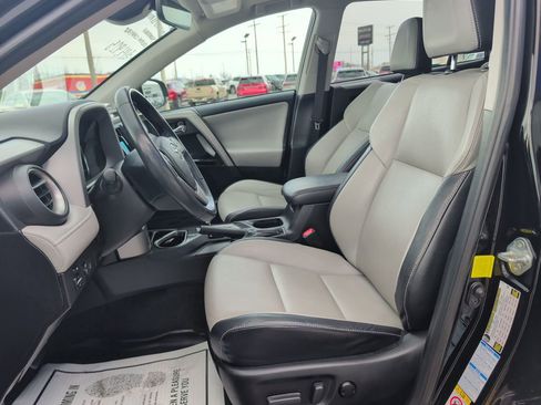 Used 2018 Toyota RAV4 Limited w/ All Weather Liner Package image 8