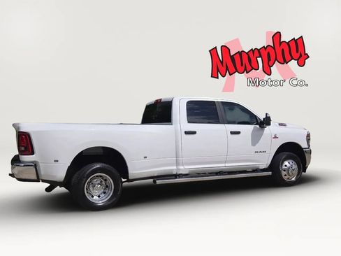 Used 2025 RAM 3500 Big Horn AWD/4WD image 33