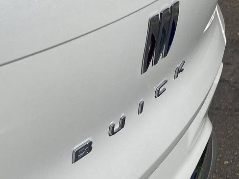 Used 2024 Buick Envista Avenir FWD image 21