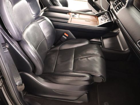 Used 2020 Lincoln Navigator Reserve AWD/4WD image 15