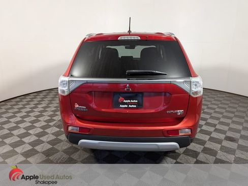 Used 2015 Mitsubishi Outlander GT AWD/4WD image 6