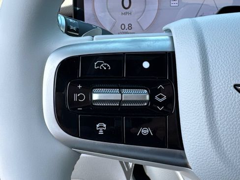 New 2026 Genesis GV70 2.5T Advanced AWD/4WD image 25
