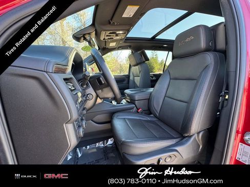 Used 2024 Chevrolet Tahoe High Country w/ Advanced Technology Package image 6