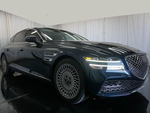 Used 2022 Genesis G80 2.5T w/ Prestige Package RWD image 2