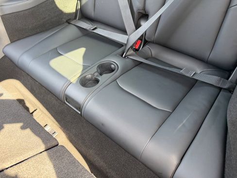 Used 2023 Tesla Model Y Long Range image 47