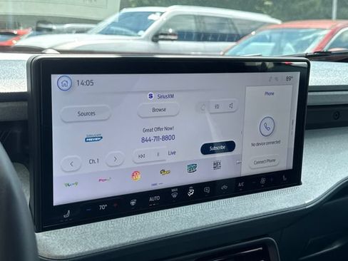 Used 2025 Ford Maverick XLT w/ XLT Luxury Package FWD image 19