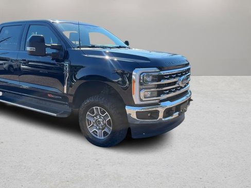 Used 2023 Ford F350 Lariat w/ FX4 Off-Road Package AWD/4WD image 12